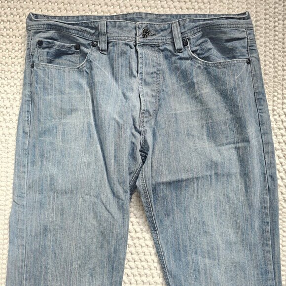 Heritage 1981 Men's Straight Button Up Jeans, Size 32, Light wash - Picture 14 of 15